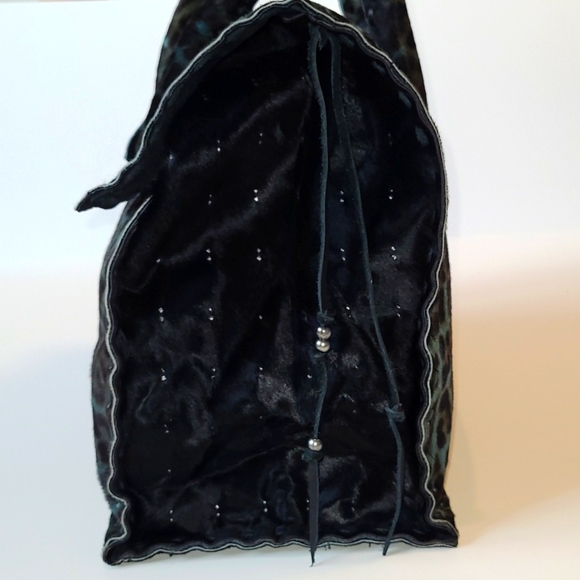 Simone Camille Genuine Leather Handbag - Picture 6 of 11